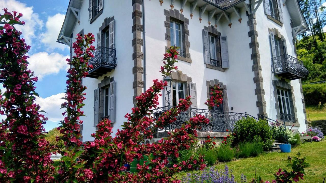 La Maison Normande Saint-Cirgues-de-Jordanne 外观 照片